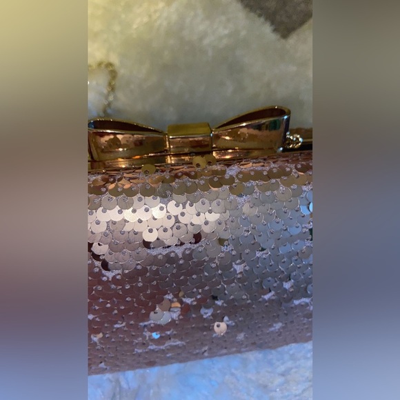 Rose Gold Sequined Clutch - Long Chain - Picture 8 of 10